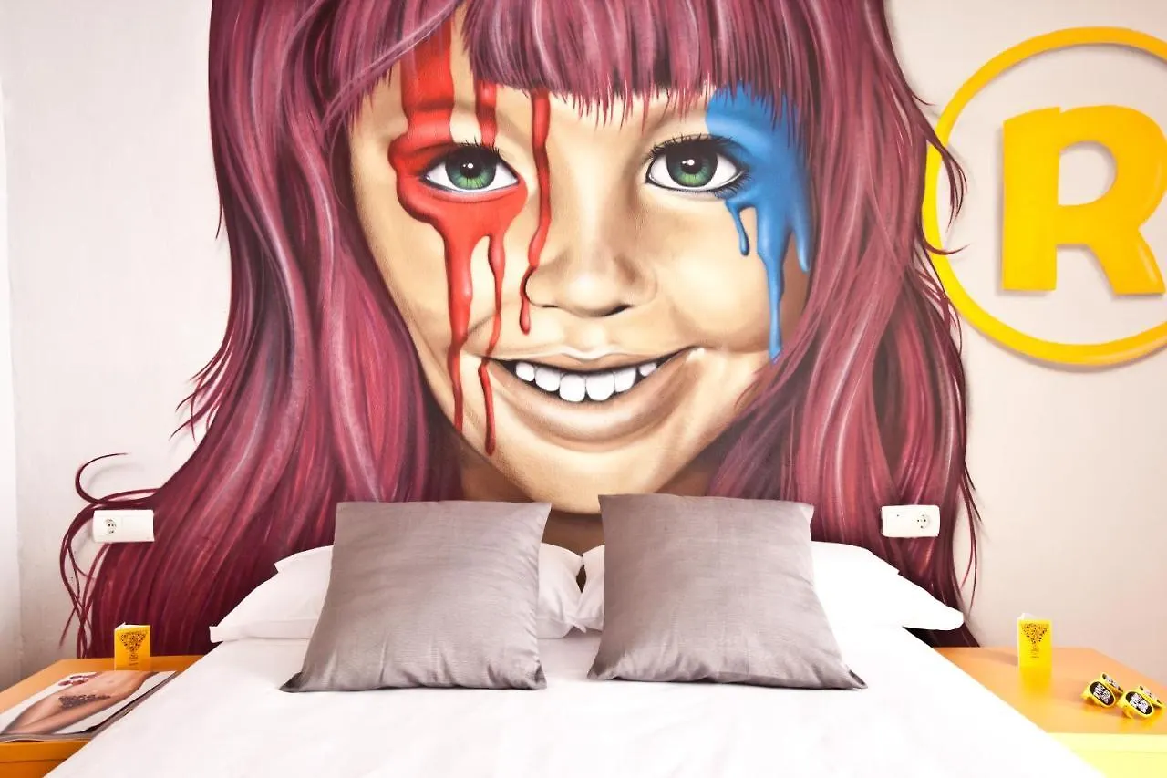 Ryans Pocket Hotel Ibiza Town