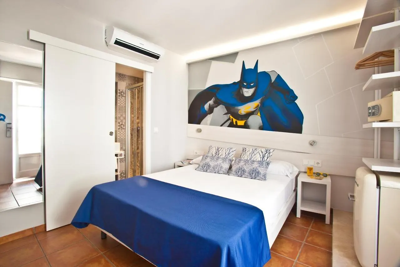 Ryans Pocket Hotel Ibiza Town